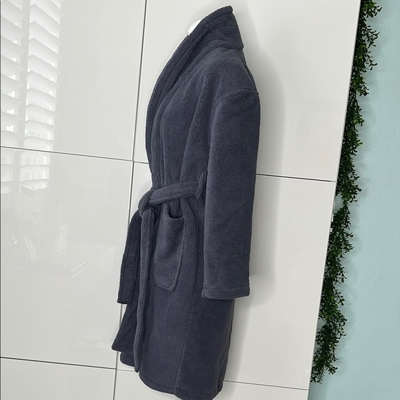 Bundle of Women's Cozy Gray Microfiber Robe & 5 Cream Padded Hangers - Picture 3 of 6